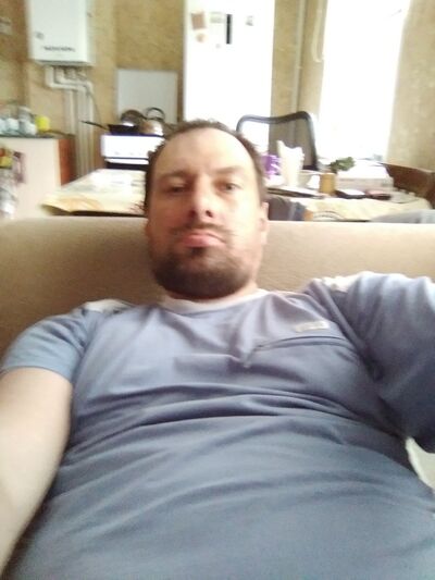  ,   Viktor, 41 ,   ,   , c 