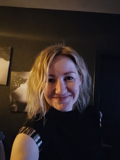  ,   ELENA, 39 ,     , c , 