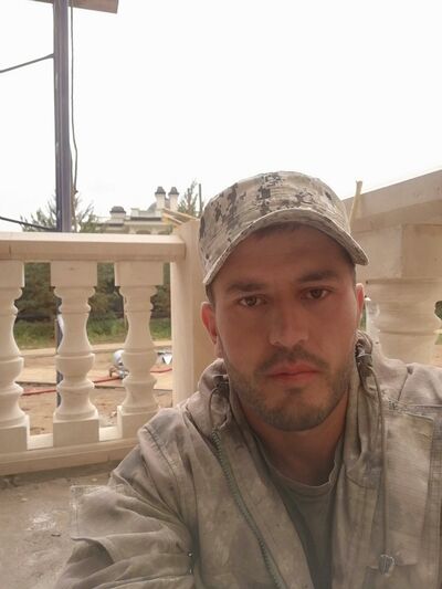  ,   SHarofiddin, 36 ,   ,   