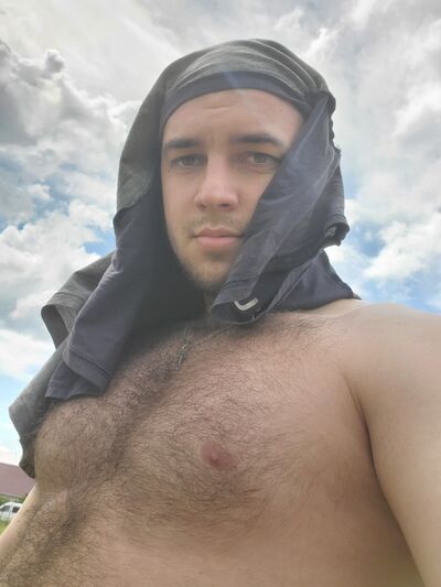  ,   Pavel, 28 ,   ,   