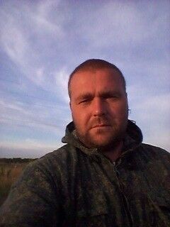 ,   Alexx, 46 ,   