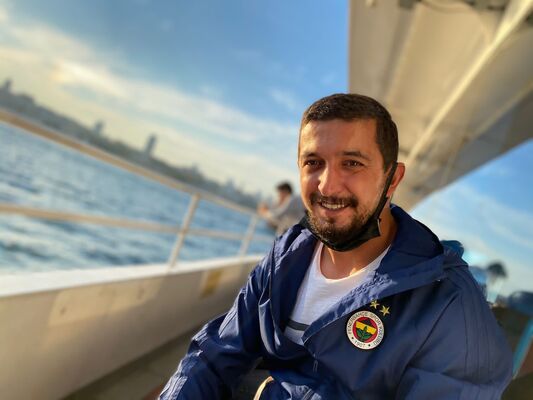  ,   Cem, 35 ,   ,   