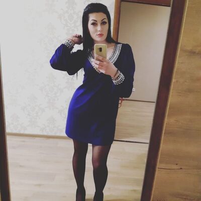  ,   Veronicka, 32 ,  