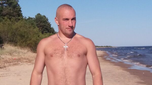  -,   Aleksandr, 40 ,   