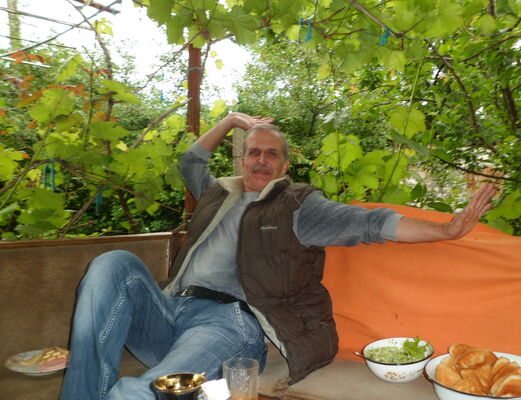  ,   RomaN, 56 ,   ,   , c 