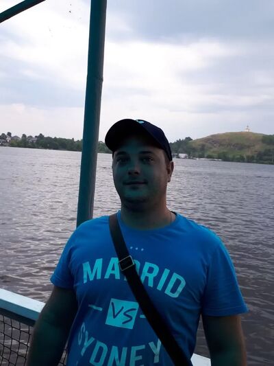   ,   Anton, 40 ,   c 
