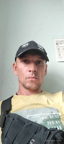  ,   Denni, 42 ,   ,   , c 