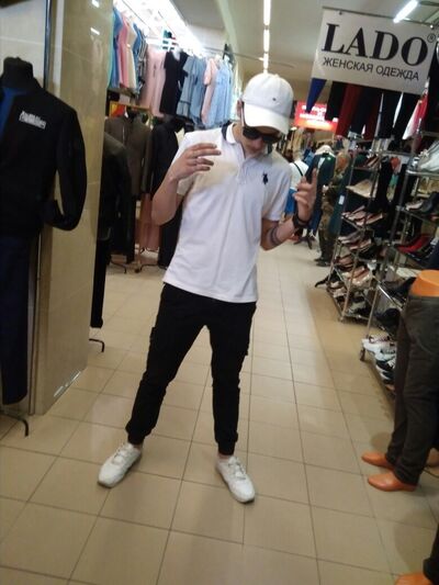  ,   Anatoly, 25 ,   ,   , c 