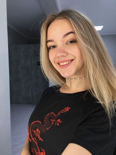  ,   Kriss, 21 ,   , 