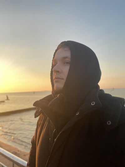  ,   , 28 ,   ,   