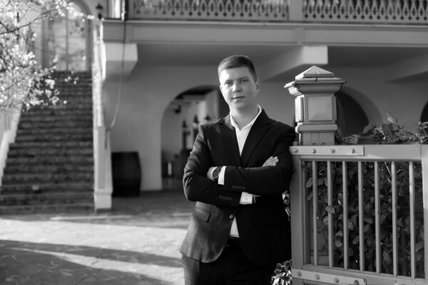 deleted,   Igor, 33 ,   ,   
