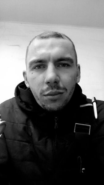  ,   Stas, 30 ,   ,   