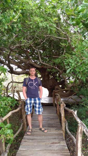  ,   Alex, 35 ,   ,   