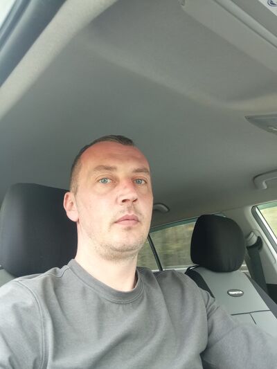  -,   Wasilij, 32 ,   ,   , c , 