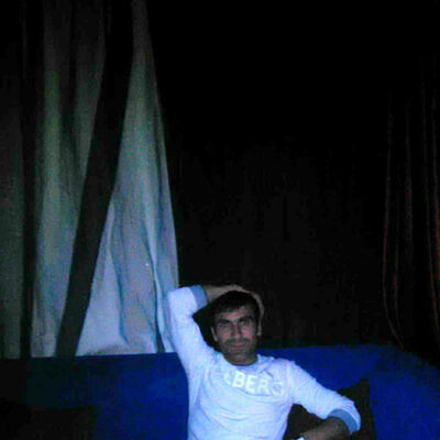  ,   Artur, 37 ,   ,   , c 