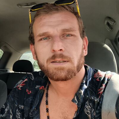  ,   Irakli, 33 ,   ,   