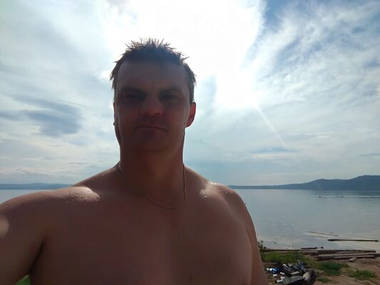  -,   Andrej, 49 ,   