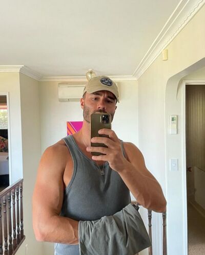  ,   Igor, 35 ,   ,   