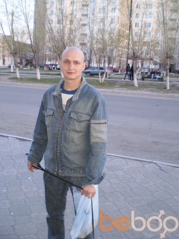  ,   Artem, 41 ,  