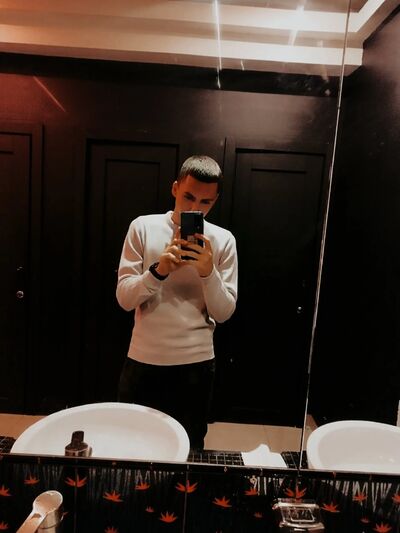  ,   Vladislav, 25 ,     , c 