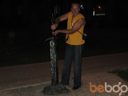 ,   Valentin, 50 ,     , c 