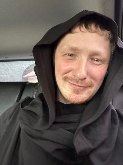  ,   Vladimir, 32 ,   ,   , c , 