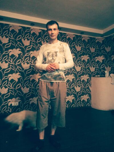  ,   Viktor, 38 ,   ,   , c , 
