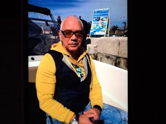  ,   Sergey, 56 ,   c 