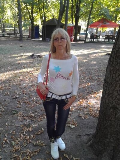  ,   Lara, 58 ,  
