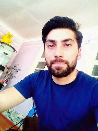  ,   Malik, 31 ,   ,   , c 