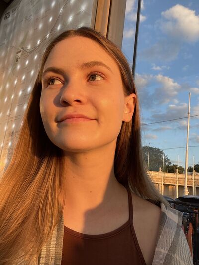  ,   Kate, 26 ,   ,   