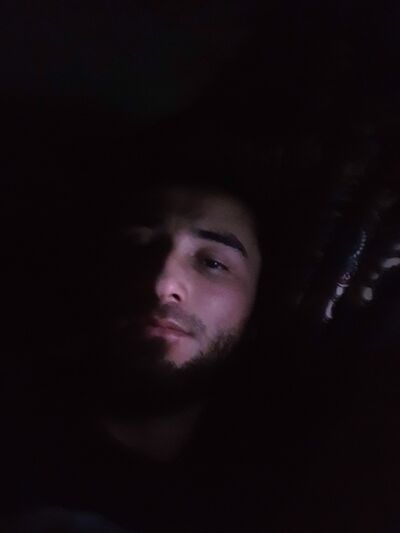  ,   Adam, 33 ,   ,   , c 