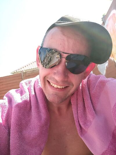  ,   Igor, 38 ,   ,   , c , 