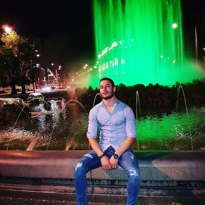 ,   Romeo, 46 ,   