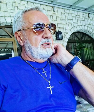  Assisi,   Michelle, 58 ,   ,   