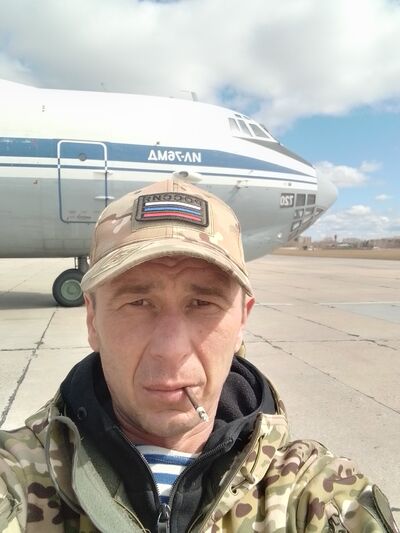  ,   Denis, 42 ,   ,   , 