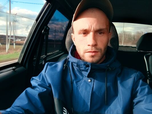  ,   Aleksandr, 26 ,   ,   