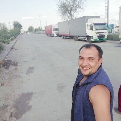  ,   Oleg, 37 ,   ,   , c 