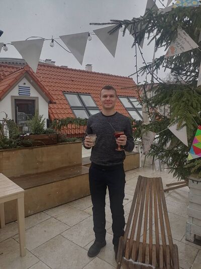  ,   Alexander, 32 ,   ,   