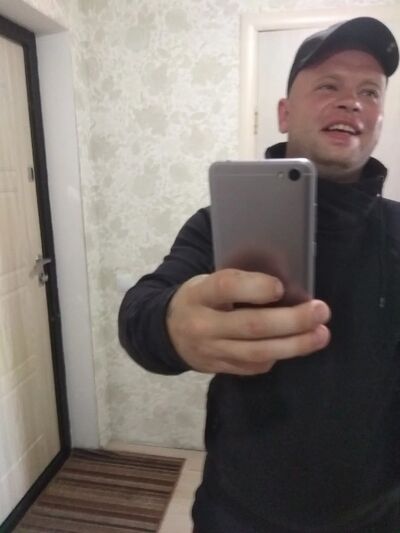  ,   Dmitry, 34 ,   c 