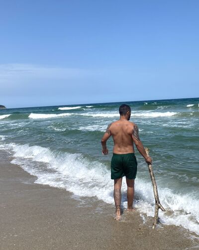  ,   Viktor, 28 ,   ,   