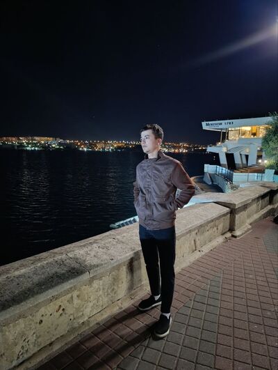  ,   Ruslan, 23 ,   ,   