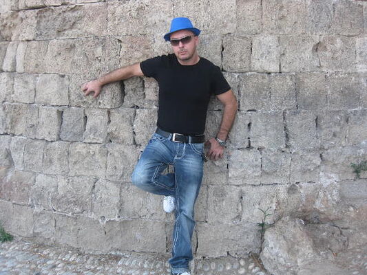  ,   Pavel, 42 ,   ,   , c 