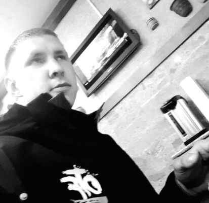  ,   Maksim, 22 ,     , c , 