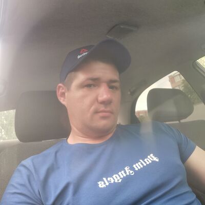  ,   Vitalik, 35 ,  