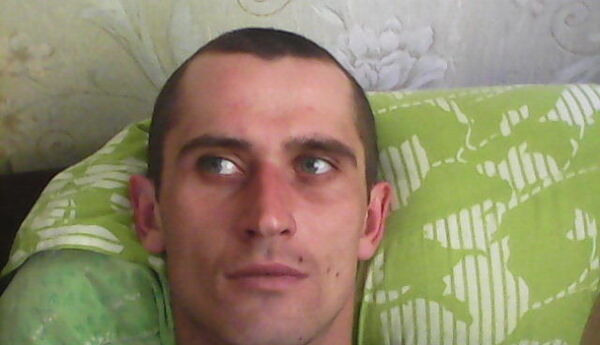  ,   Vlad, 38 ,   