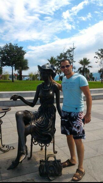  ,   Faik, 36 ,   ,   , c 