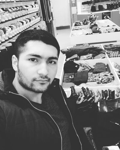  ,   Parviz, 29 ,   ,   , c 
