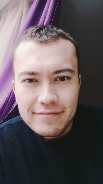  ,   Farid, 32 ,   ,   
