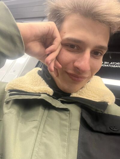  ,   Michael, 22 ,   ,   